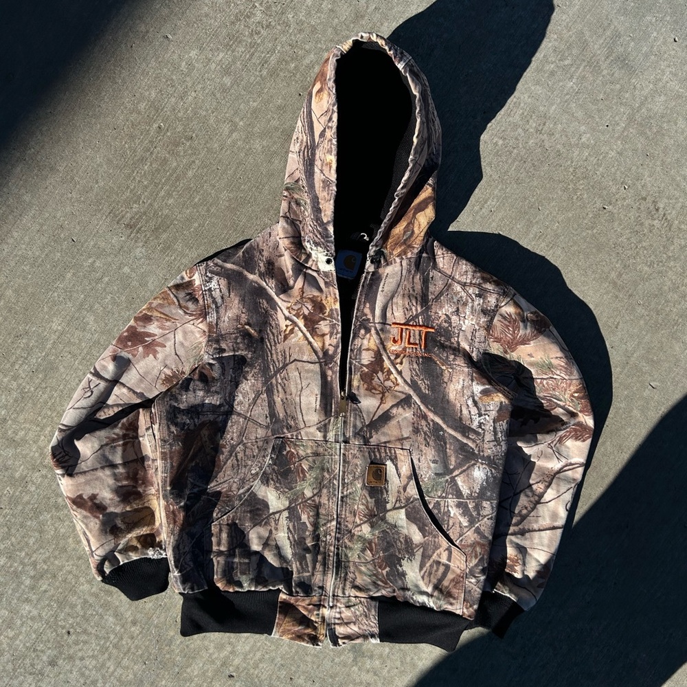 Vintage 2000s Camo Carhartt Jacket 
SOLD